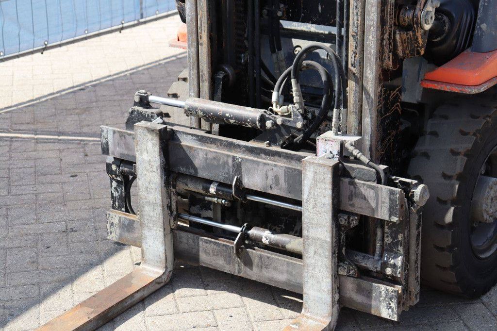 Heftruck Toyota 42-7FGF25 LPG 2500kg 5.0m 2011