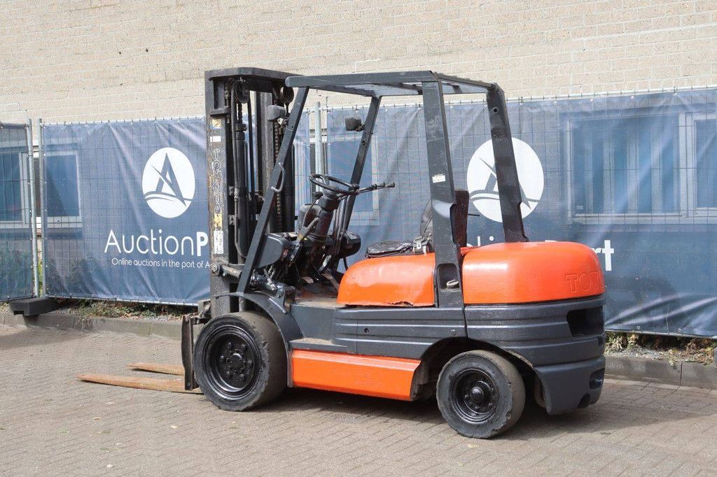 Forklift Toyota 02 6FDF 30 Diesel 3000kg 4.3m 1996