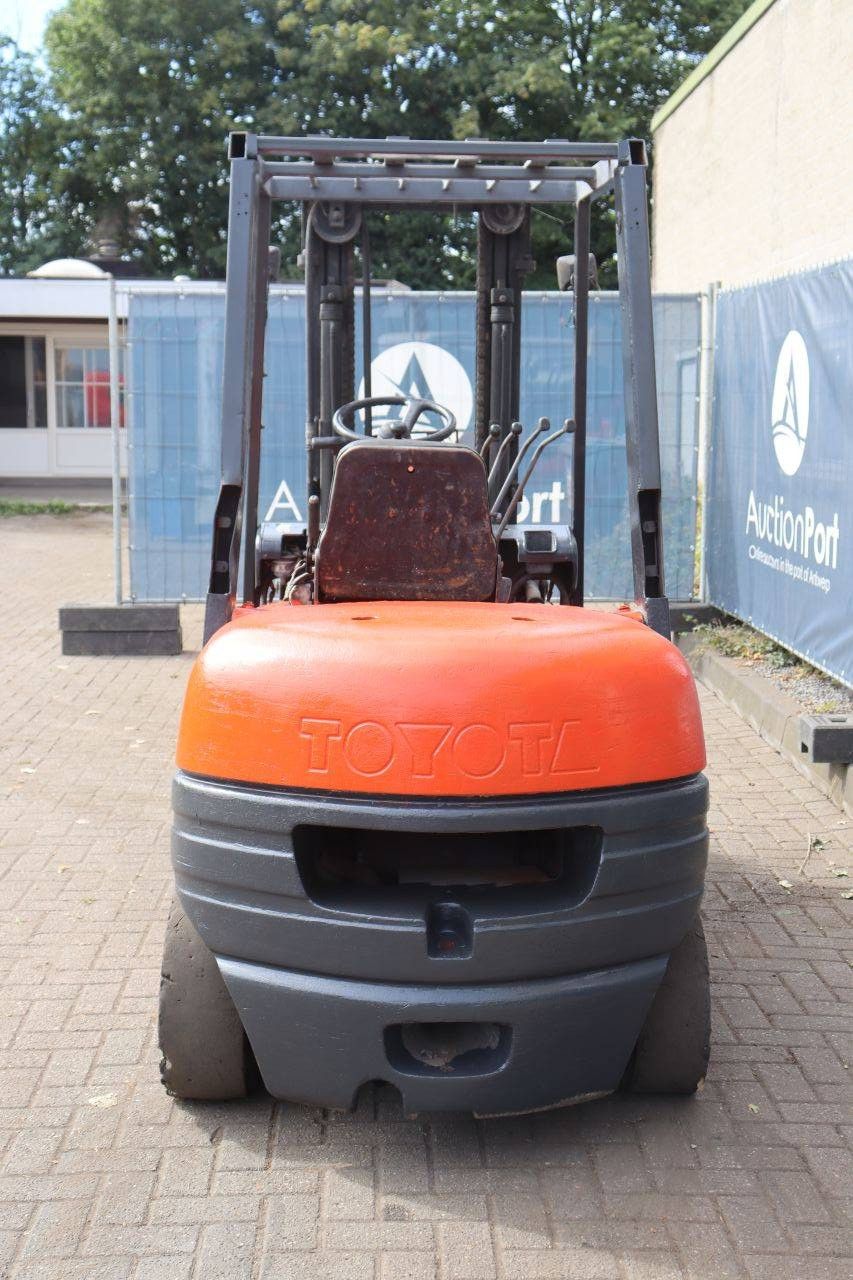 Forklift Toyota 02 6FDF 30 Diesel 3000kg 4.3m 1996