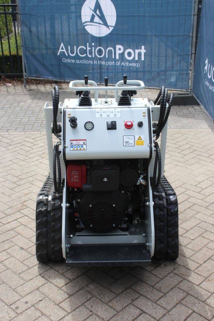 Skid steer loader T330XL Diesel 7.6kW 2026 New