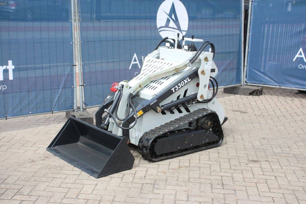 Skid steer loader T330XL Diesel 7.6kW 2026 New