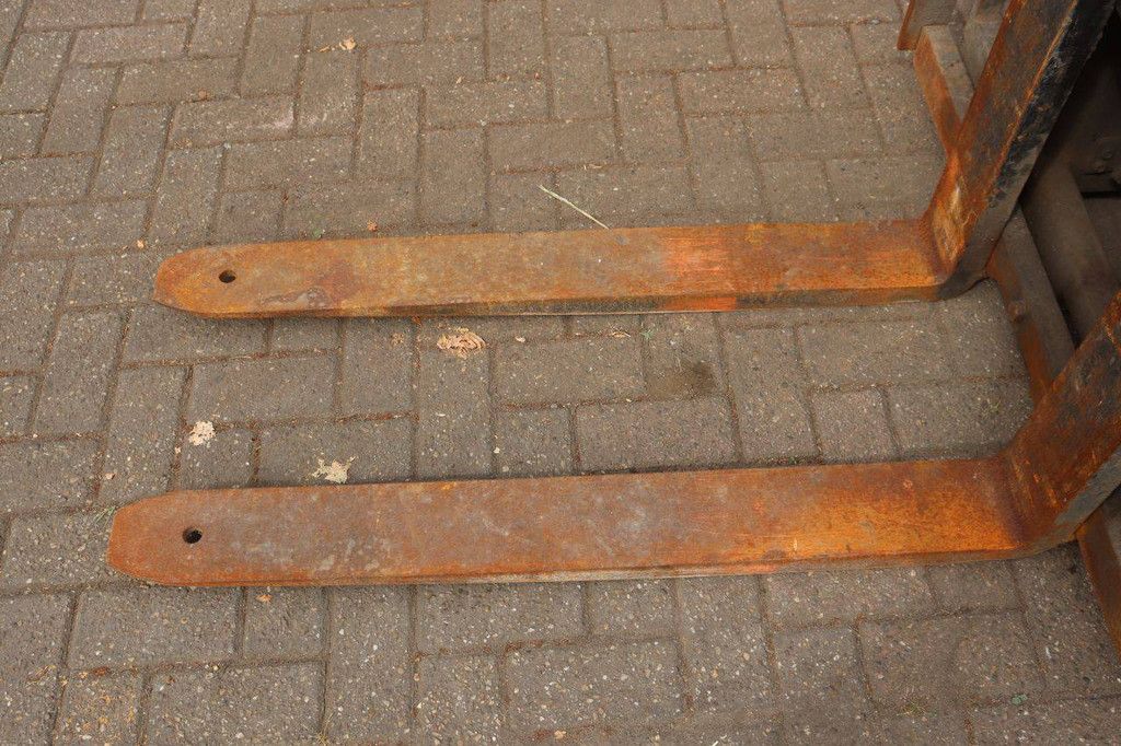 Gabelstapler Toyota 62-7FDF30 Diesel 3000kg 3,3m 2000