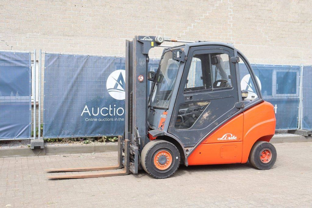 Forklift Linde H30D Diesel 3000kg 7m 2006