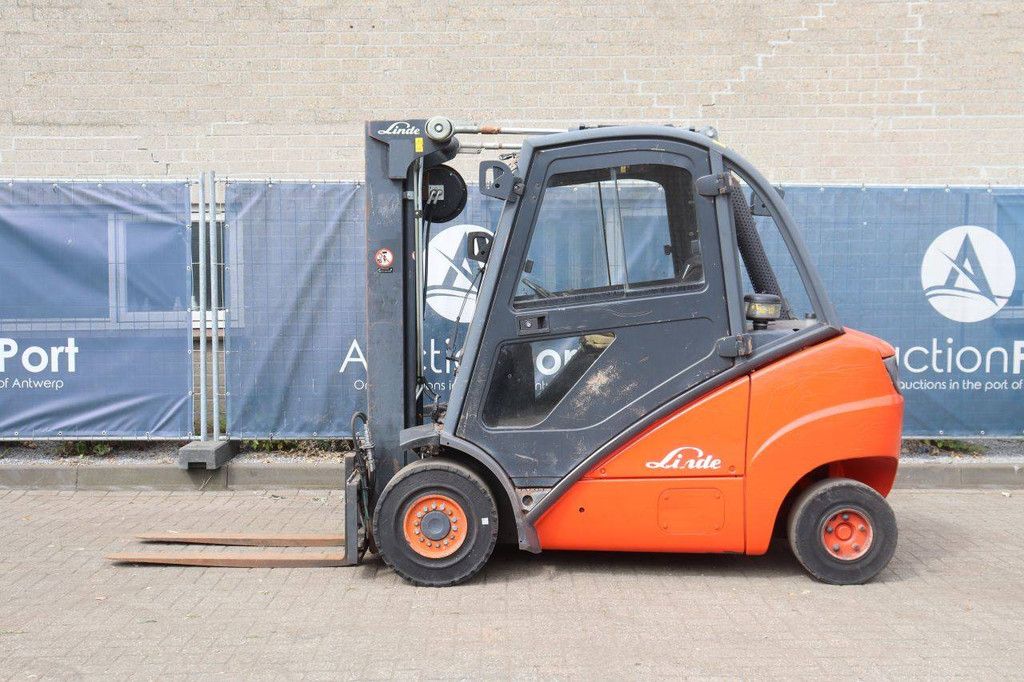 Forklift Linde H30D Diesel 3000kg 7m 2006
