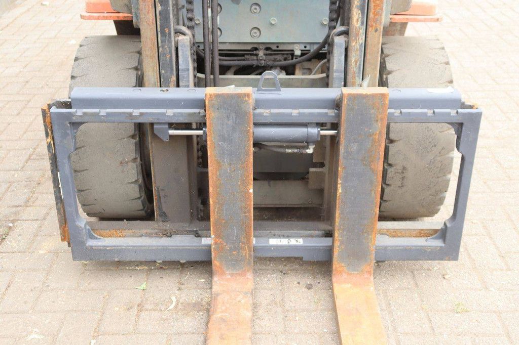 Forklift Toyota 02-7FDF30 Diesel 3000kg 4.0m 2002