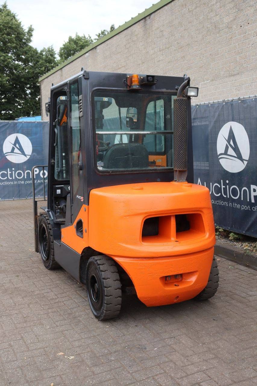 Doosan D30S-5 Diesel-Gabelstapler 3000 kg 3,3 m 2013