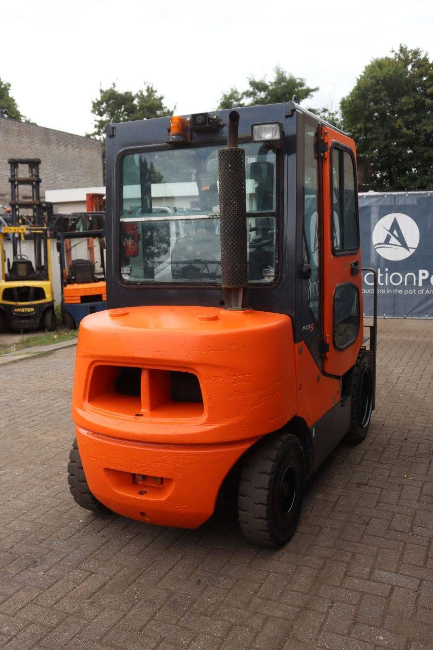 Doosan D30S-5 Diesel-Gabelstapler 3000 kg 3,3 m 2013