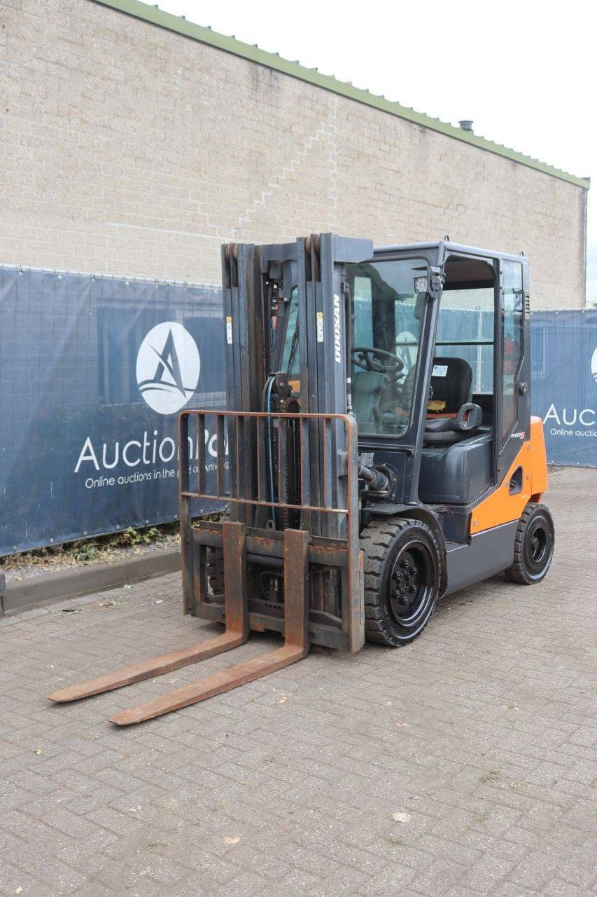 Doosan D30S-5 Diesel-Gabelstapler 3000 kg 3,3 m 2013