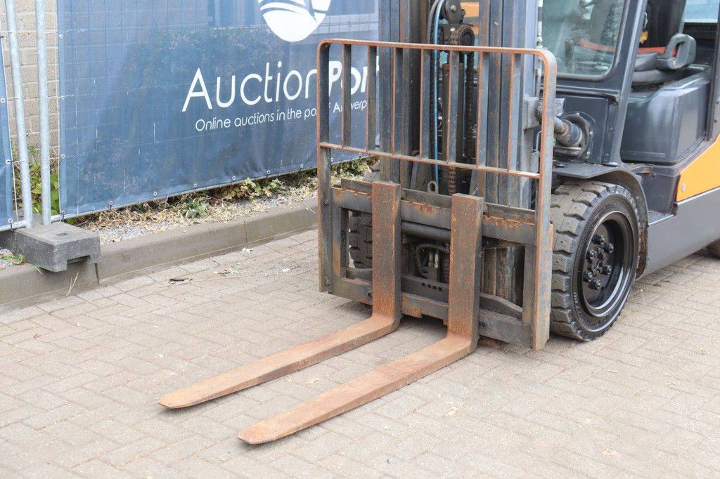 Doosan D30S-5 Diesel-Gabelstapler 3000 kg 3,3 m 2013