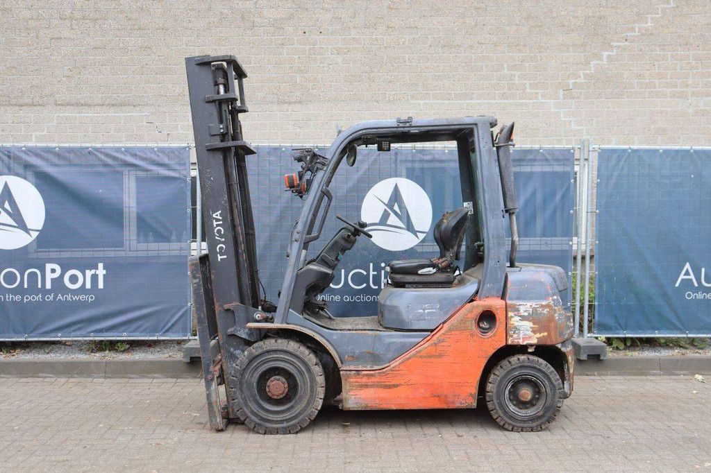 Forklift Toyota 02-8FDF20 Diesel 2000kg 4.0m 2018