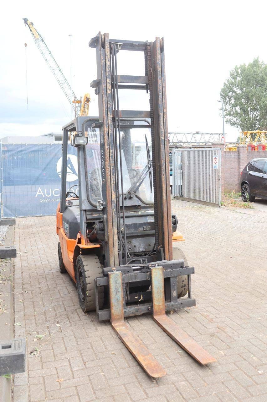 Heftruck Toyota 42-7FGF25 LPG 2500kg 4.7m 2004