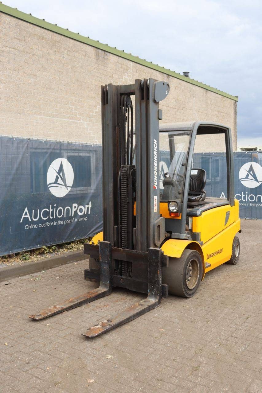 Gabelstapler Jungheinrich EFG550 Elektro 5000 kg 5,6 m 2007