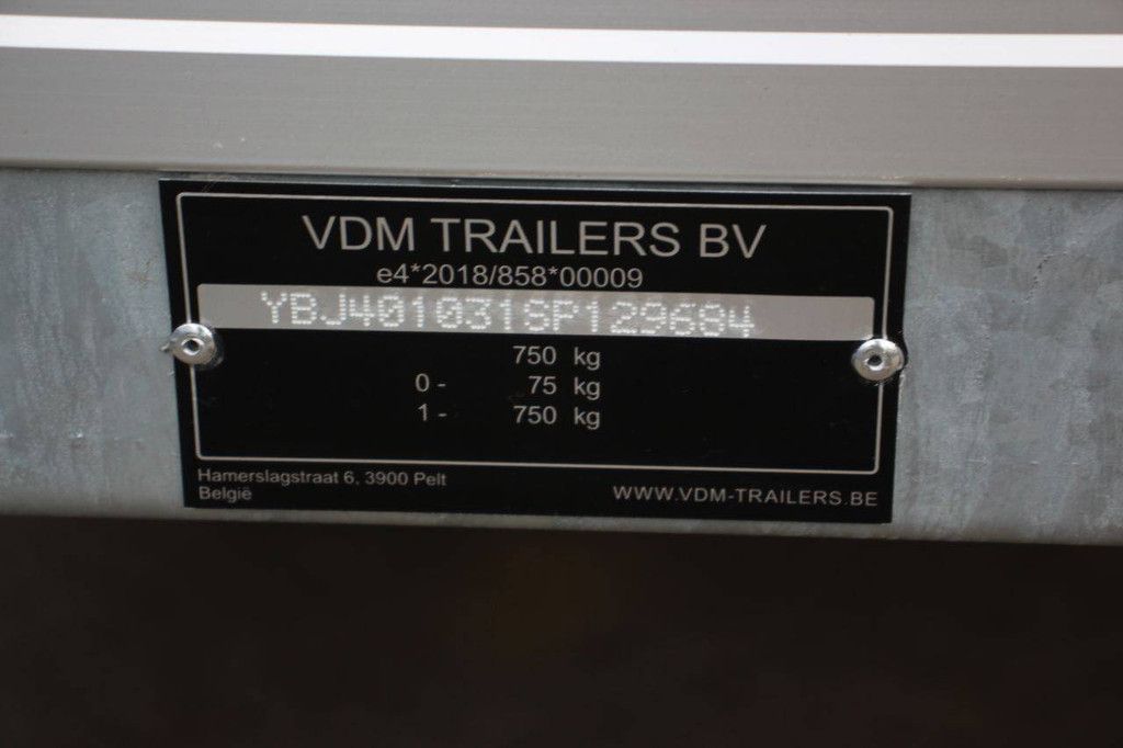 Gesloten aanhangwagen VDM Trailers 260x150cm 2025 Nieuw