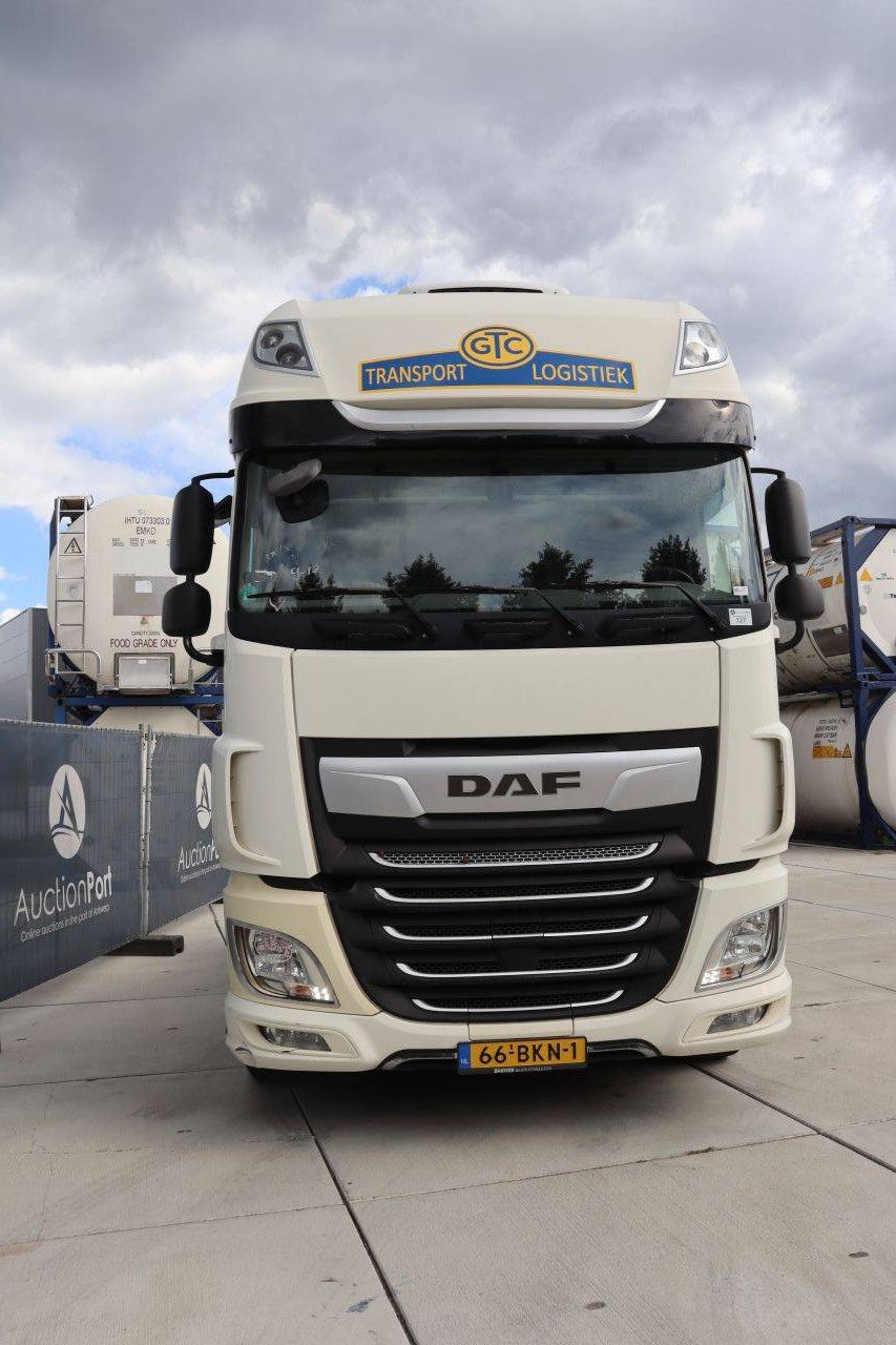 Fahrgestell mit Fahrerhaus DAF XF480FT Diesel 484 PS 2018