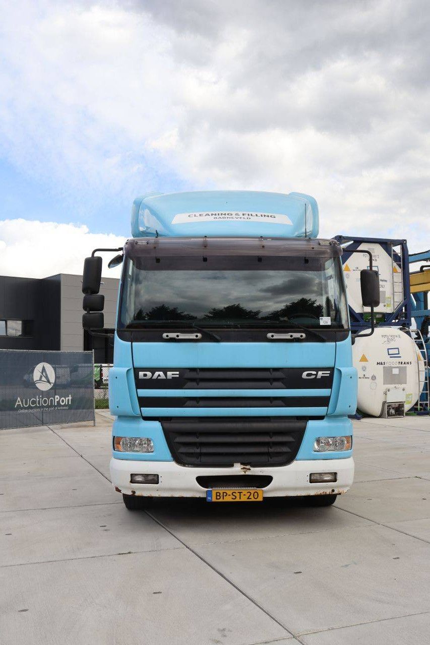 Chassis Cabin DAF TE85XC Diesel 341hp 2004