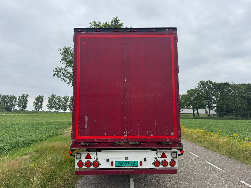 Curtain-sided semi-trailer Pacton TXD.3 2011