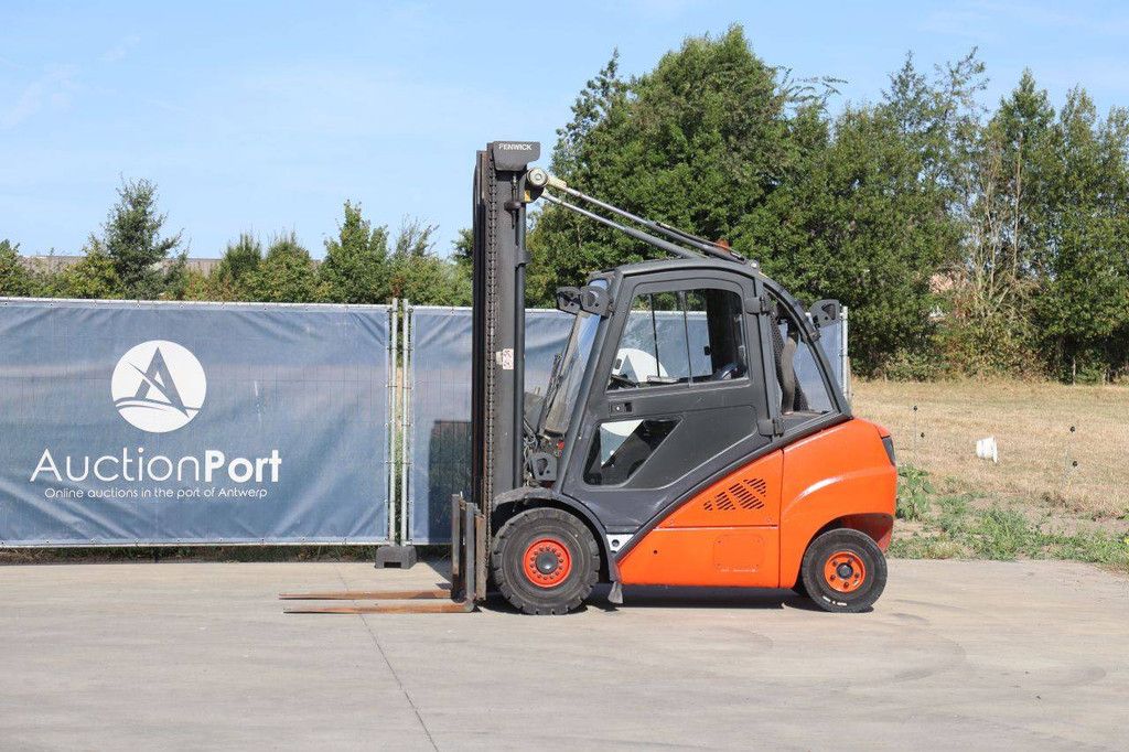 Forklift Linde H30D Diesel 3000kg 7m 2007