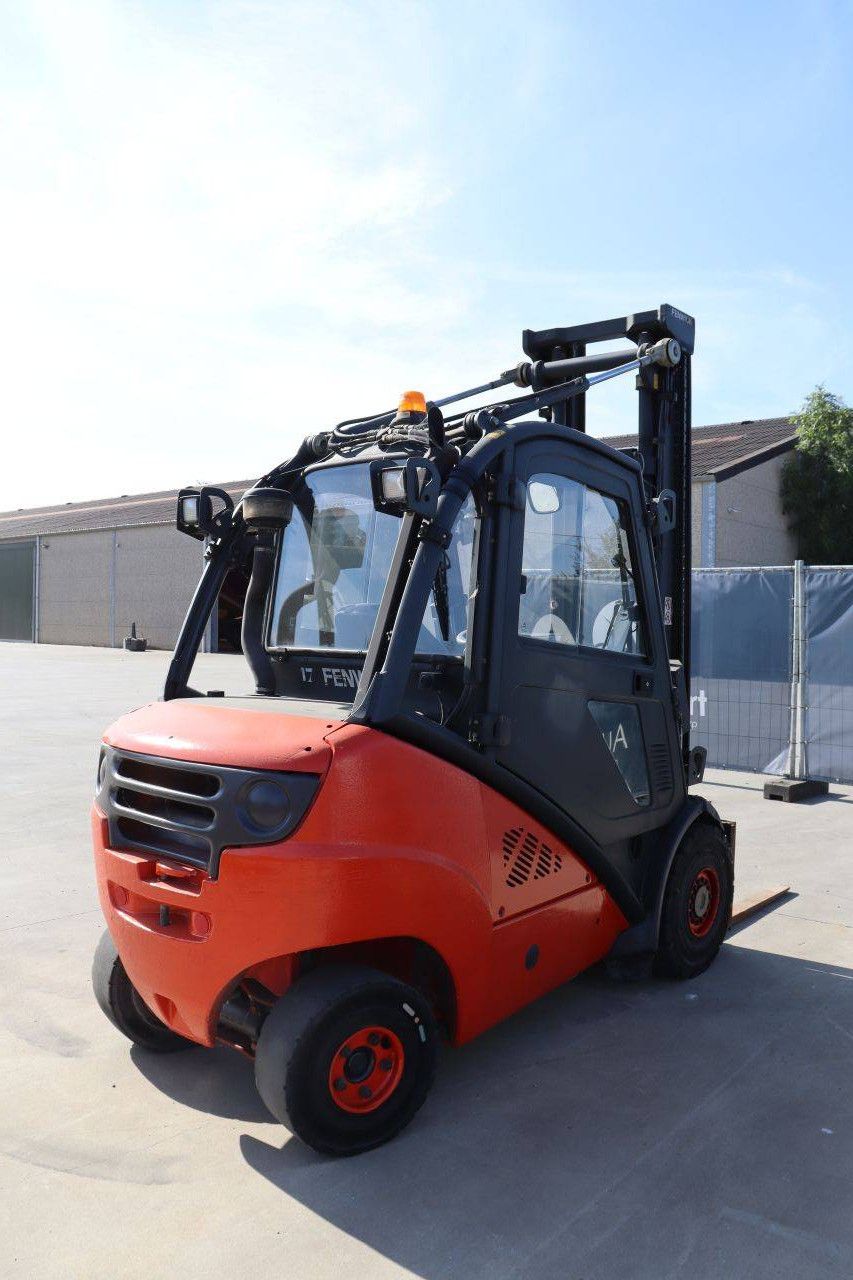 Forklift Linde H30D Diesel 3000kg 7m 2007