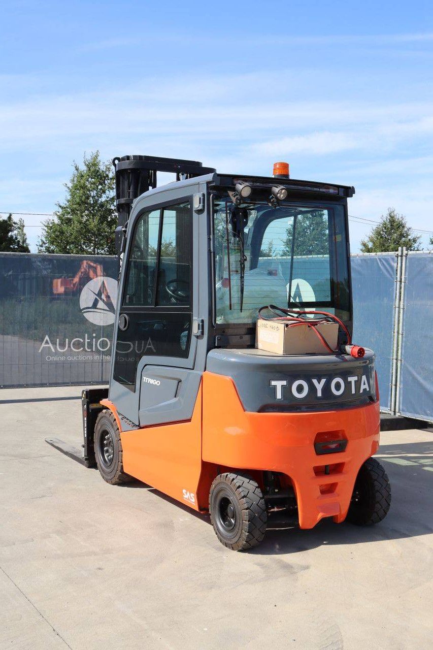 Toyota 9FBM30T Electric Forklift 3000kg 5.5m 2024 New