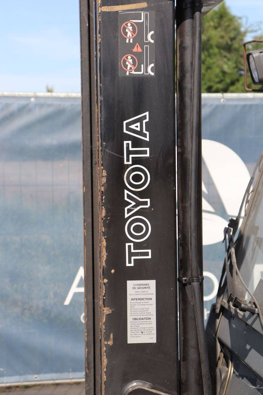 Forklift Toyota 42-7FGF25 LPG 2500kg 4.0m 2007