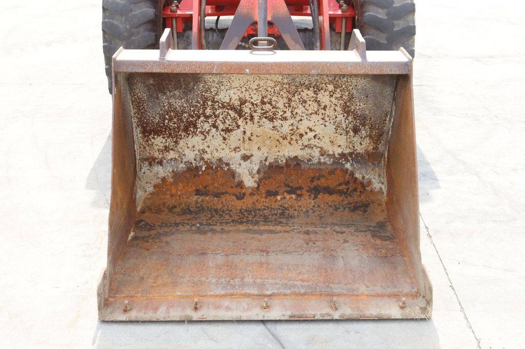 Wheel loader Ahlmann AL80 Diesel 39.9kW 2005