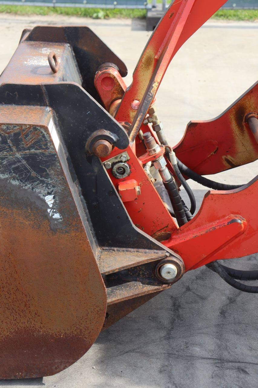 Wheel loader Ahlmann AL80 Diesel 39.9kW 2005