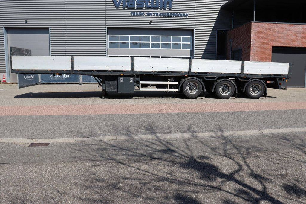 Flatbed Semi-trailer Pacton TGD.340 2010