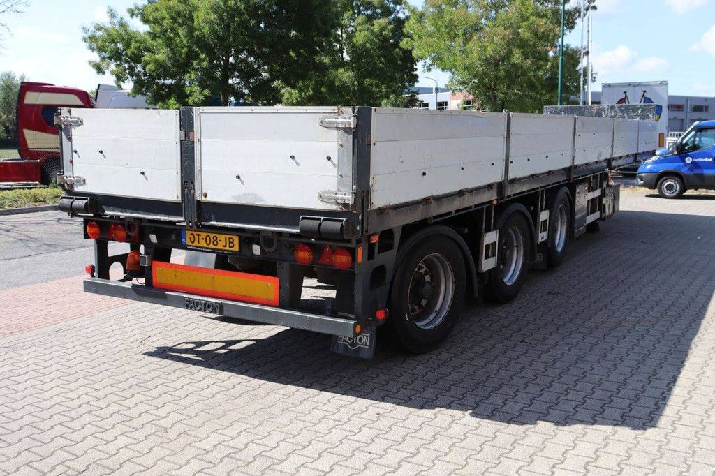 Flatbed Semi-trailer Pacton TGD.340 2010