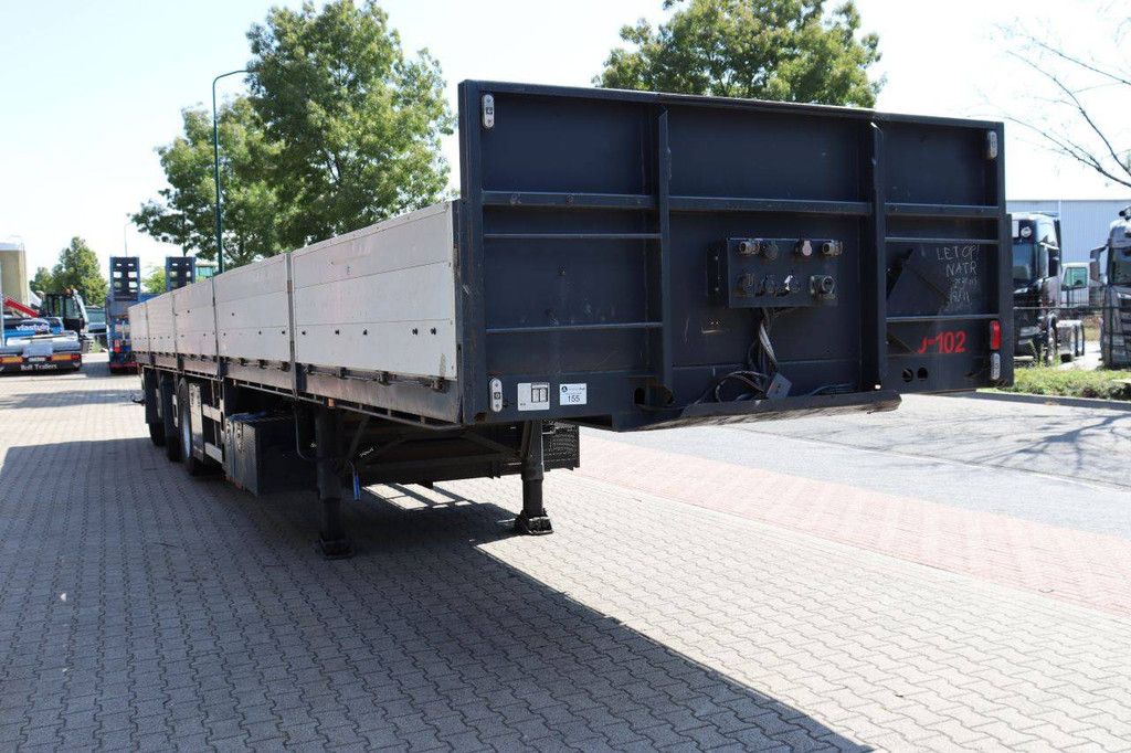 Flatbed Semi-trailer Pacton TGD.340 2010