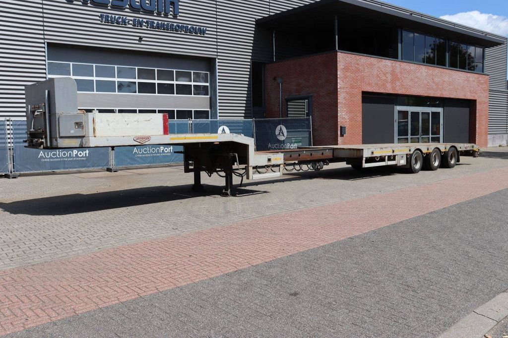 Flatbed Semi-trailer Broshuis 31N5 2008