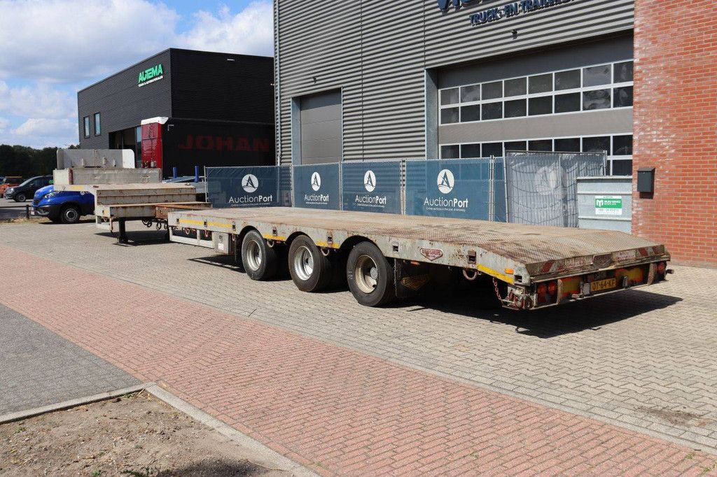 Flatbed Semi-trailer Broshuis 31N5 2008