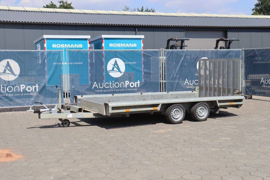 Machine transporter 2700kg