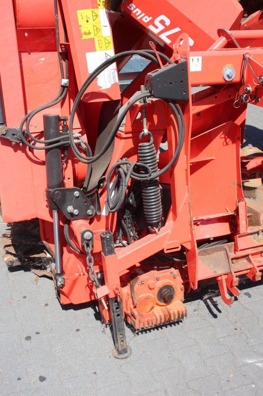 Kemper 375 PLUS Corn Head