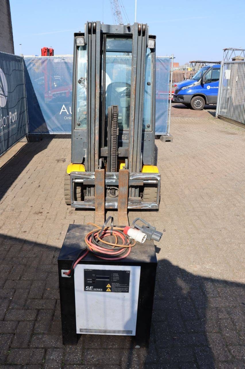 Gabelstapler Jungheinrich EFG 220 Elektro 1900 kg 4,5 m 2011