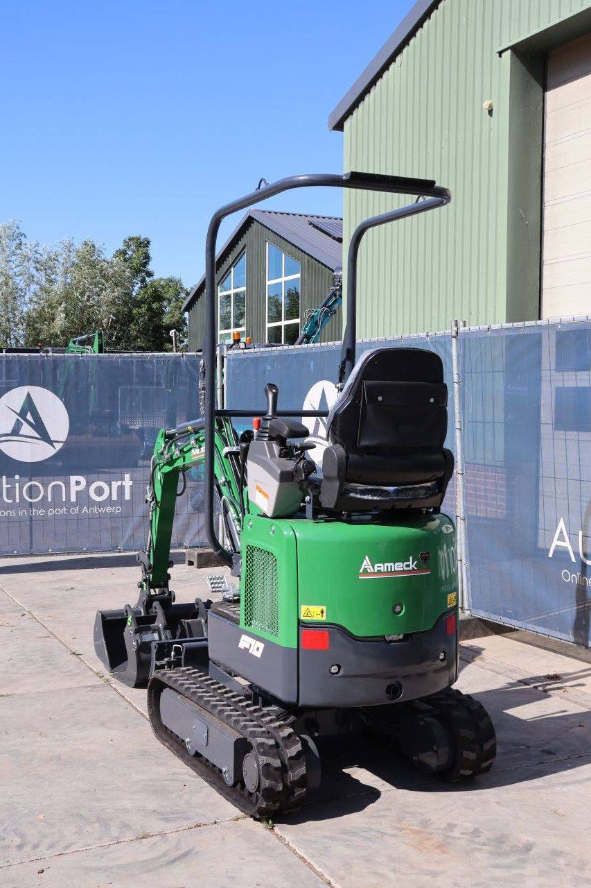 Aameck F10 Diesel Mini Excavator 2026 New