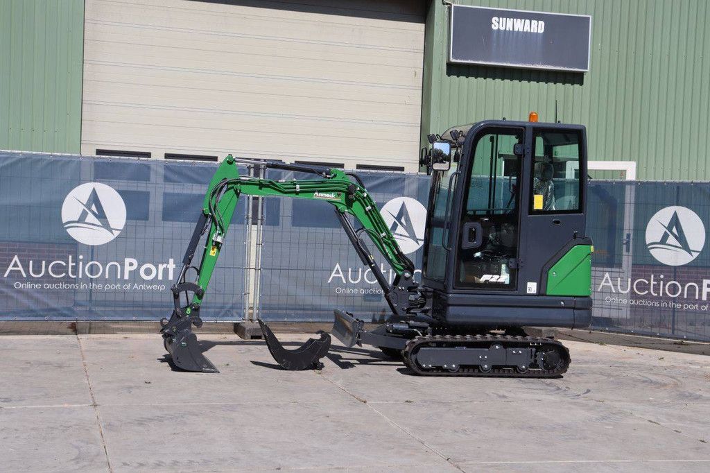 Minigraver Aameck F22 Diesel 2026 Nieuw