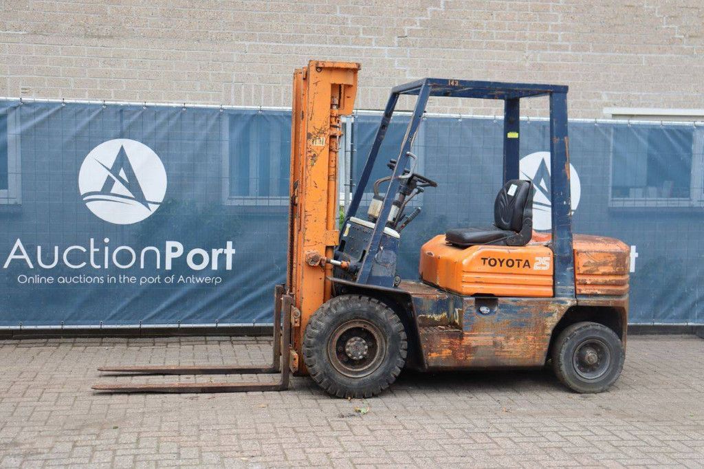 Forklift Toyota 5FD25 Diesel 2500kg