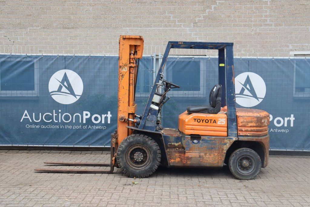 Forklift Toyota 5FD25 Diesel 2500kg