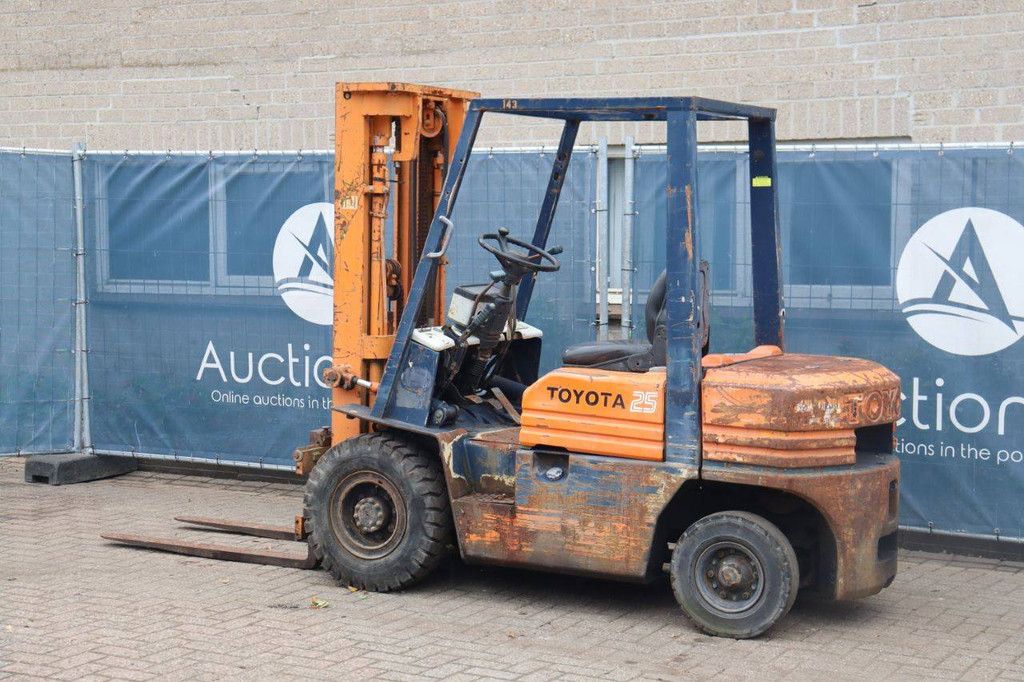 Forklift Toyota 5FD25 Diesel 2500kg