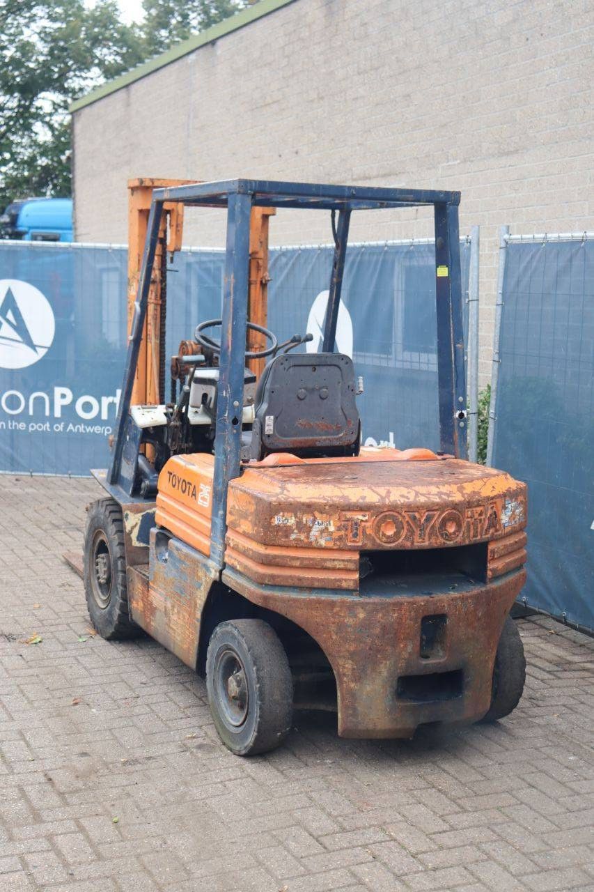 Forklift Toyota 5FD25 Diesel 2500kg