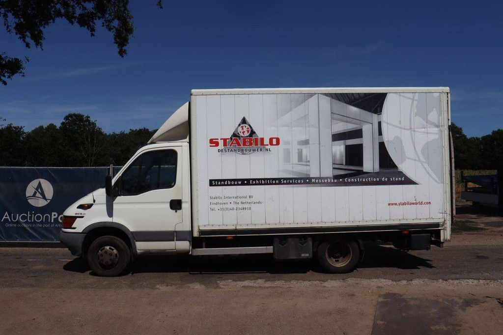Box truck Iveco 40C Diesel 116hp 2004