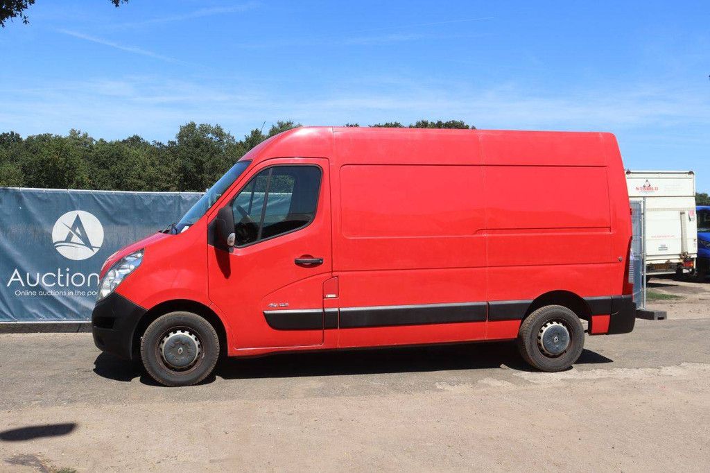 Renault MASTER Diesel Van 125hp 2013