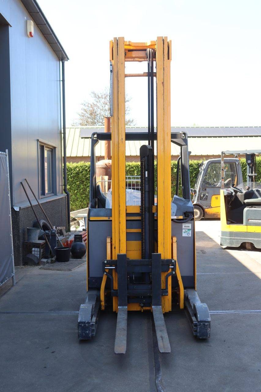 Jungheinrich ETV 114 Electric Reach Truck 1400kg 7.7m 2008