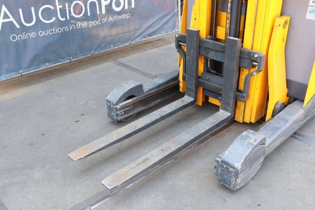 Jungheinrich ETV 114 Electric Reach Truck 1400kg 7.7m 2008