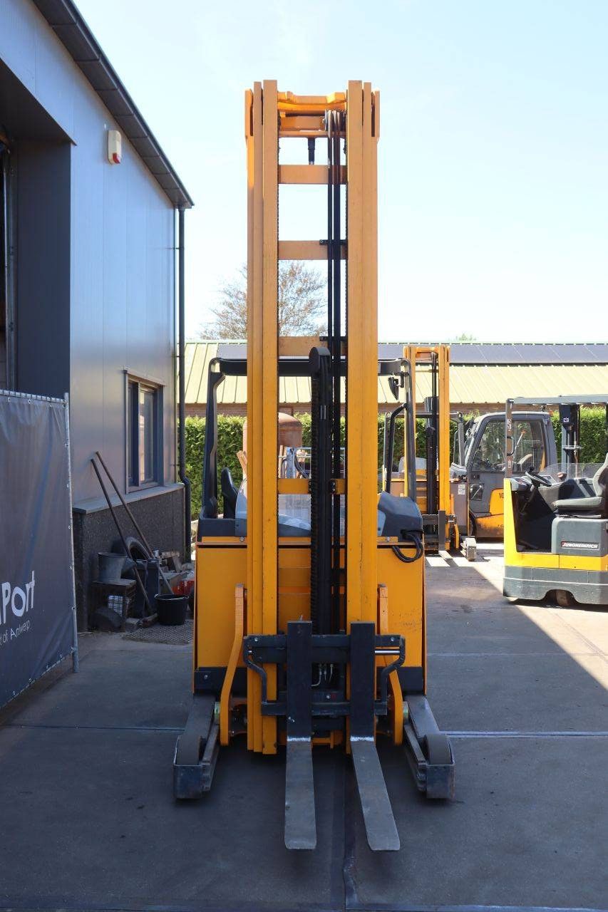 Jungheinrich ETV 114 Electric Reach Truck 1400kg 8.72m 2011