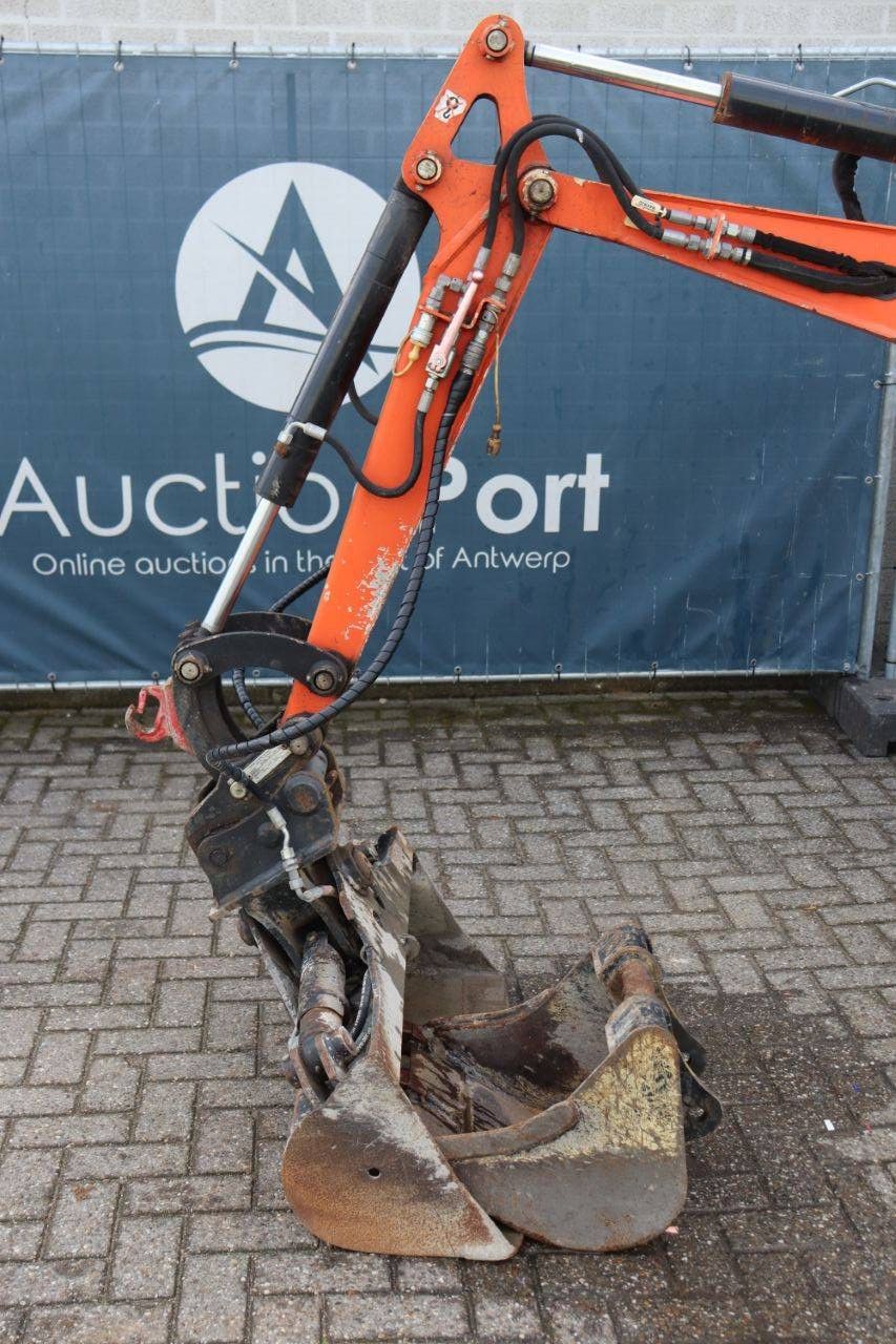 Mini excavator Schaeff TC16 Diesel 12kW 2017