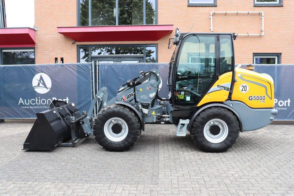 Giant G5000 X-TRA Diesel Wheel Loader 55kW 2024
