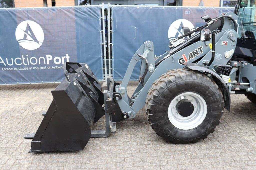 Giant G5000 X-TRA Diesel Wheel Loader 55kW 2024