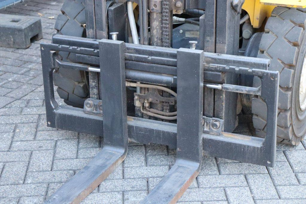 Forklift Yale GLP25VX LPG 2500kg 3.3m 2011