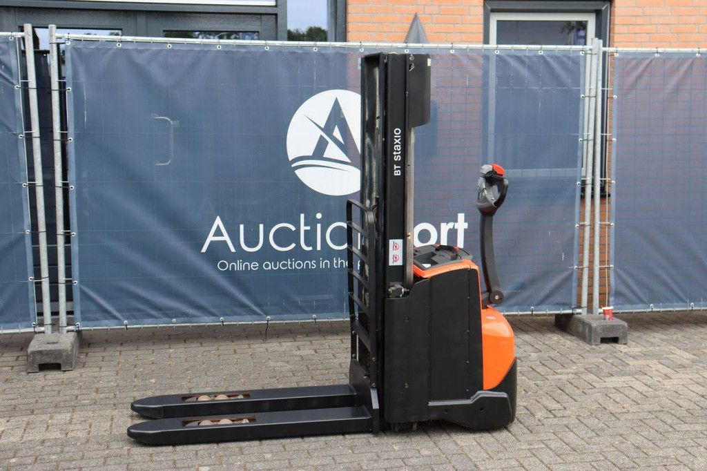 Stapler BT SWE140L Elektro 1400 kg 2,65 m 2016